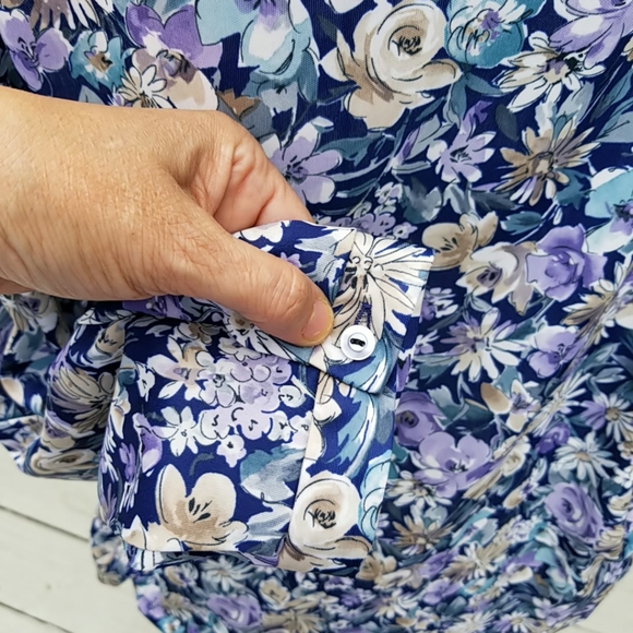 EUC Blair 2xl floral top - Picture 6 of 8